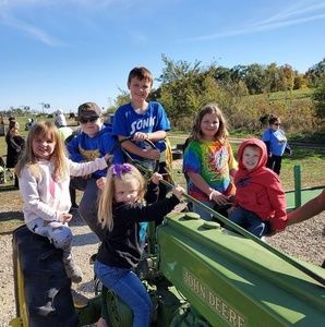 Meet your Posher, Angie